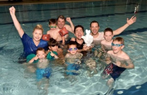 Deaf swimmers in the pool