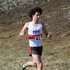 Sam Fernando running